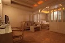 Incheon Airport Beach Hotel 2*,